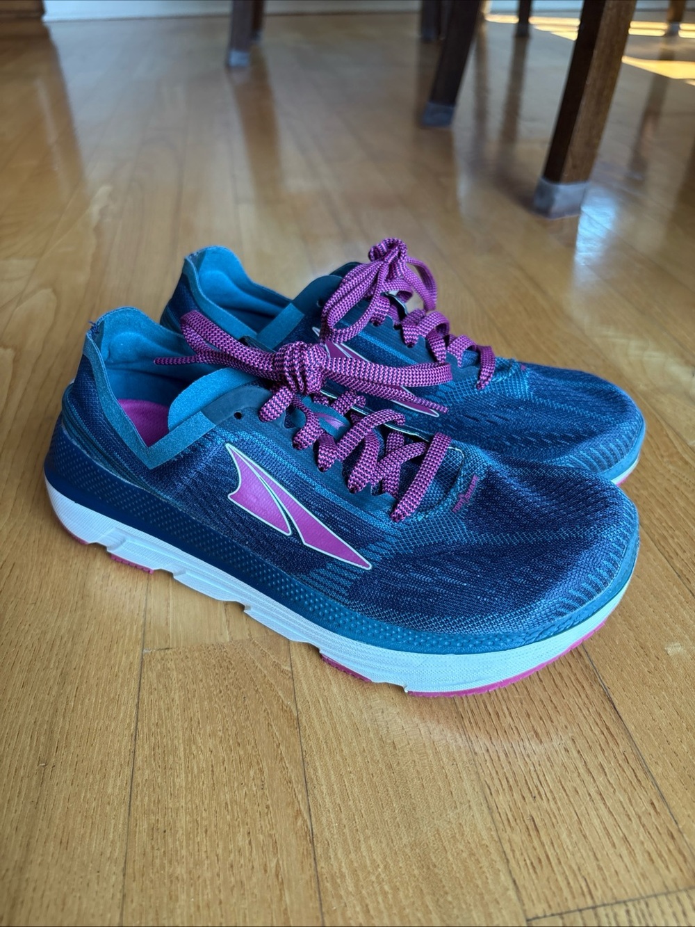 Altra Duo 1.5 running shoes Road Racing Blue Pink Sneakers womens 6 Wide Toe Box